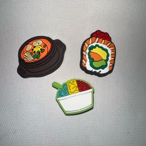Food croc charms
